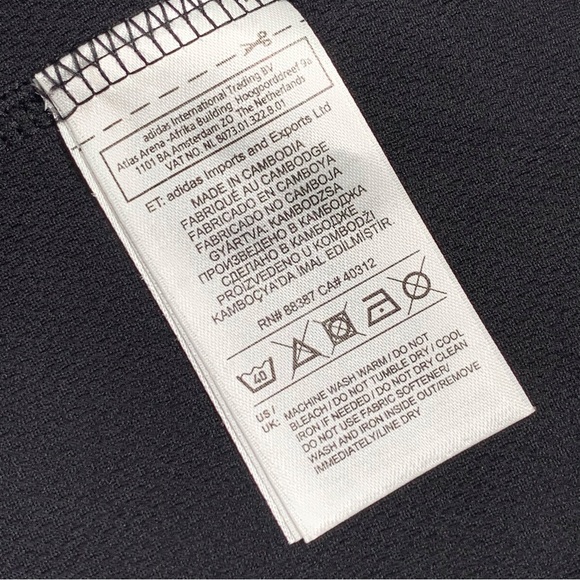 ADIDAS Boy's Black Graphic Tee Short Sleeve Crew Neck Shirt Size XS (7-8 Y) - Picture 6 of 7